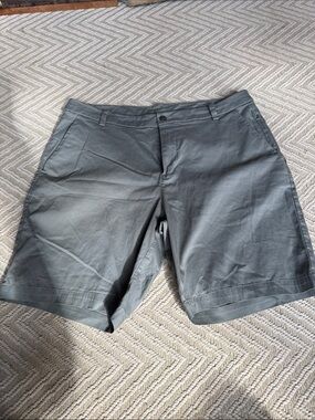Lululemon size 36 commission shorts 9”